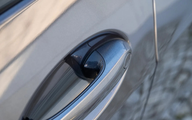 BMW X7 cena 369999 przebieg: 107000, rok produkcji 2020 z Łaskarzew małe 781
